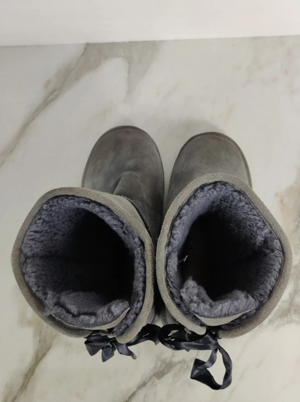 BearPaw Women's Grey Suede Tie Up Bow Winter Boots, Sz 10
